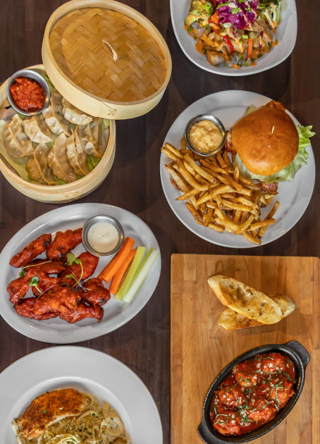 BeertailsKitchen&Bar_Hero2_2880x2304